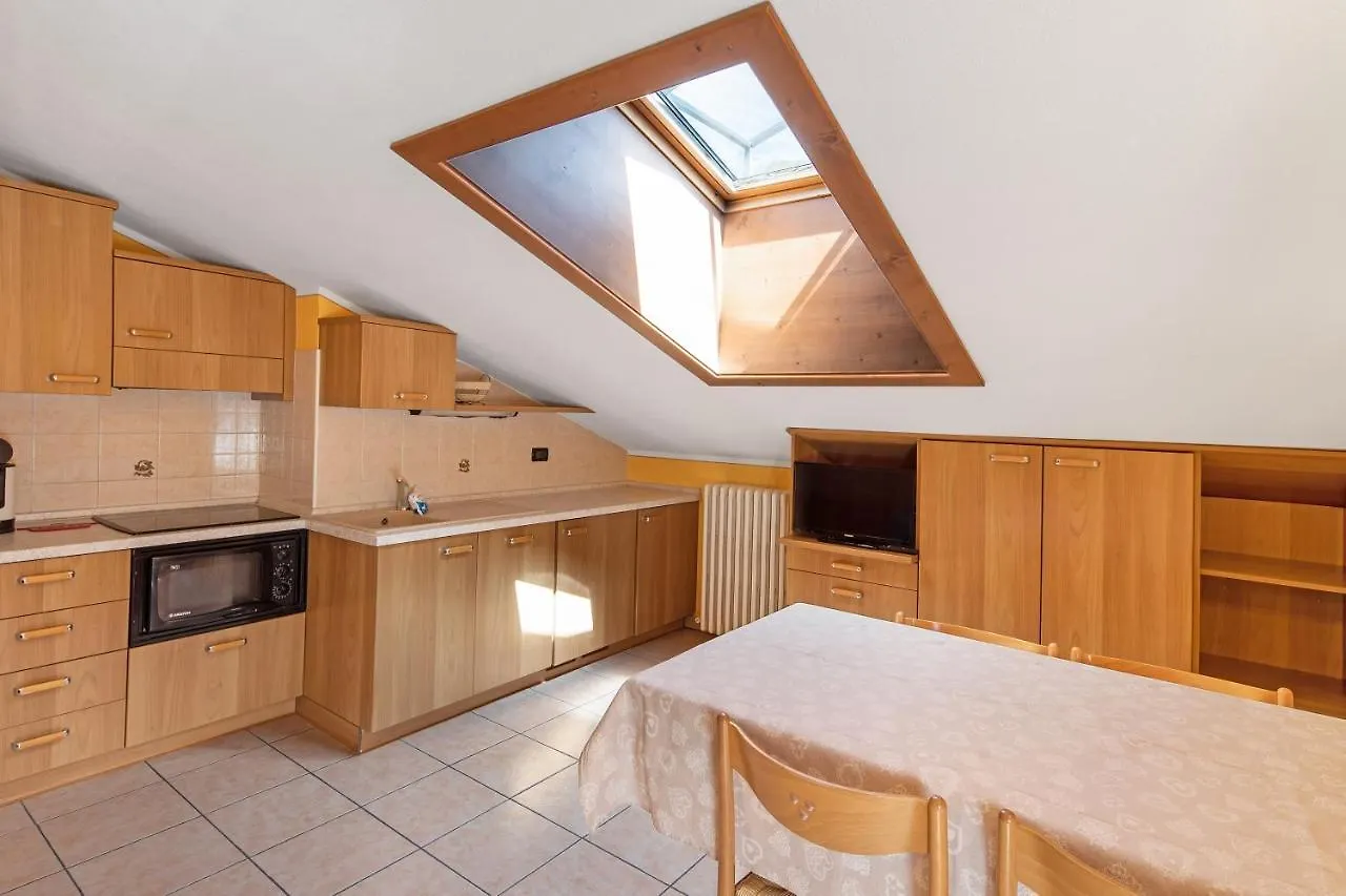 Chalet Letizia Apartments Bilo Λιβίνιο