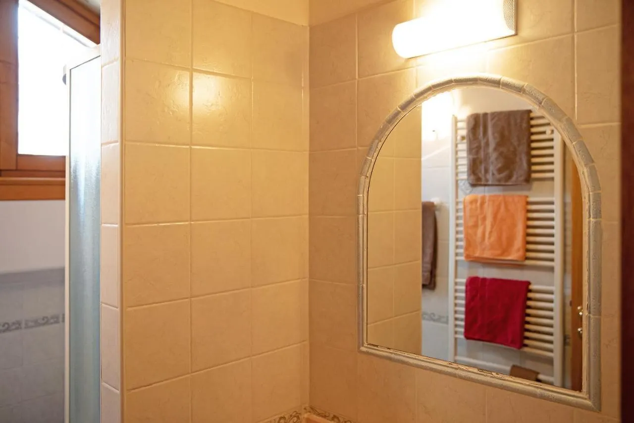 Chalet Letizia Apartments Bilo Λιβίνιο